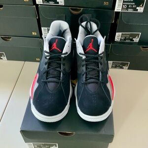 Nike  Air Jordan Men's Zoom 92 Basketball Sneakers